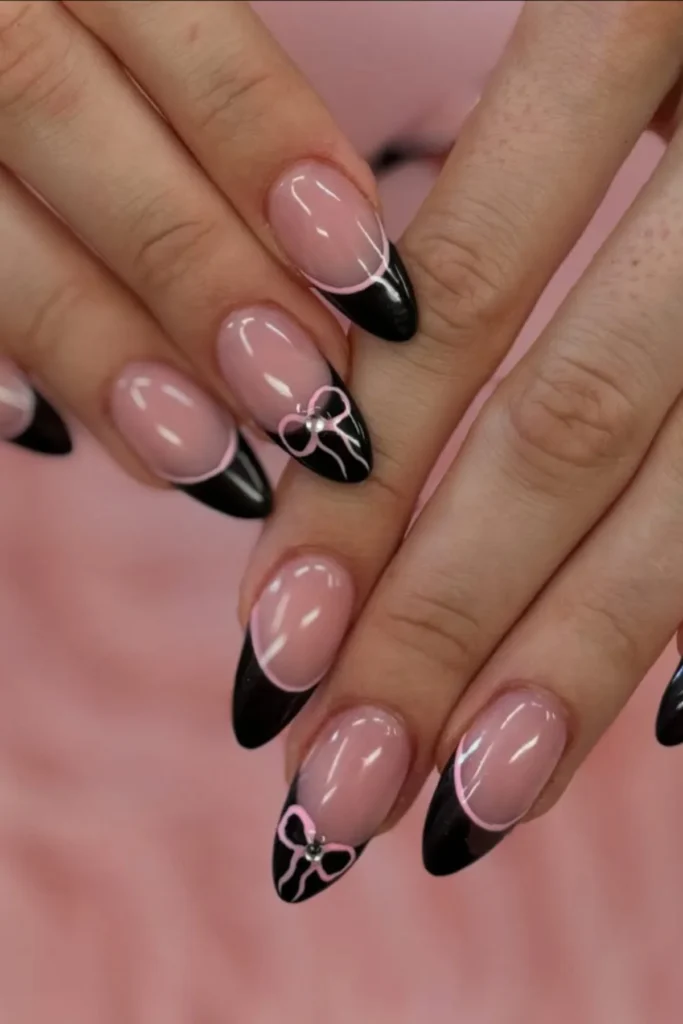 Black Bow Nail