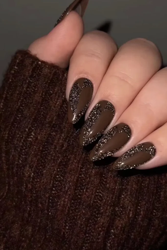Bold-studded nails