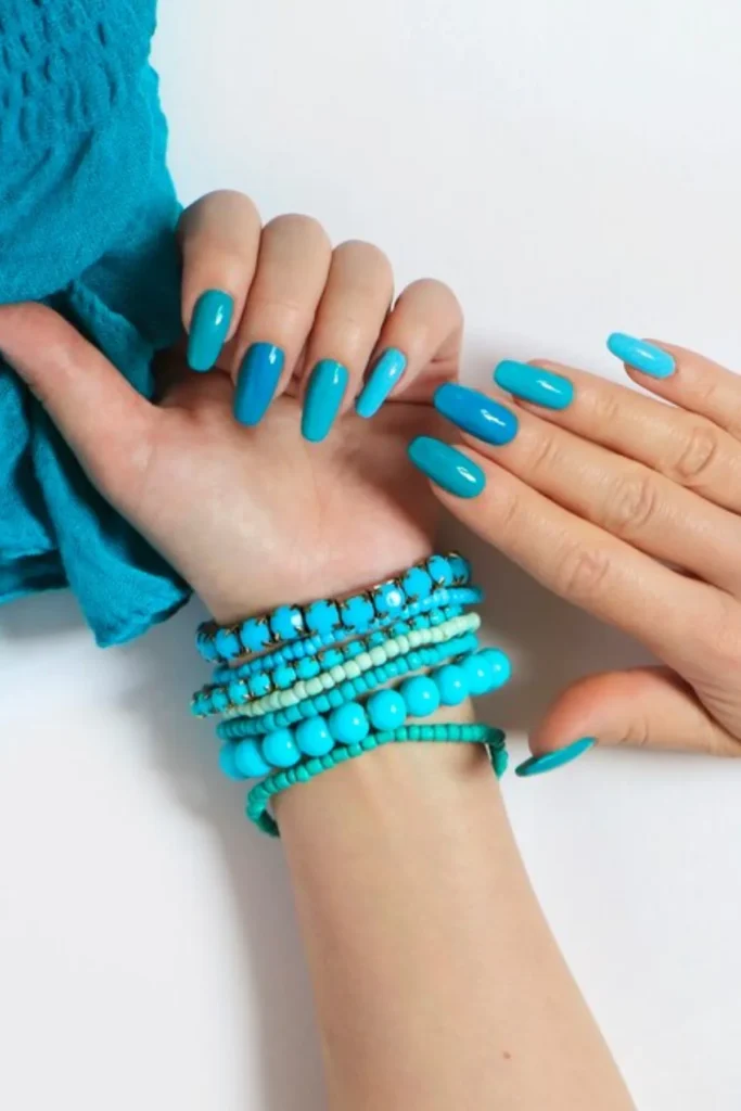 Vibrant Turquoise