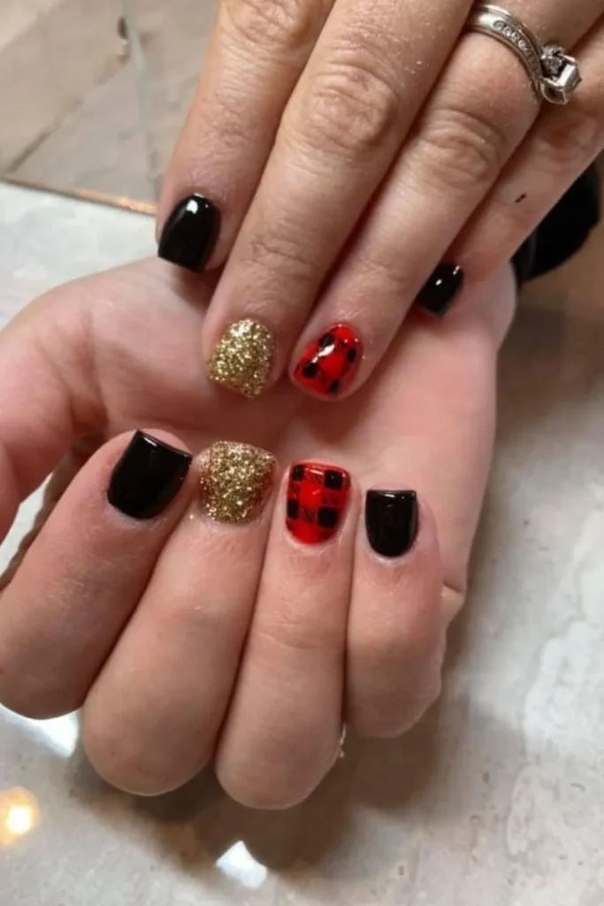 Classic Buffalo Check Nails