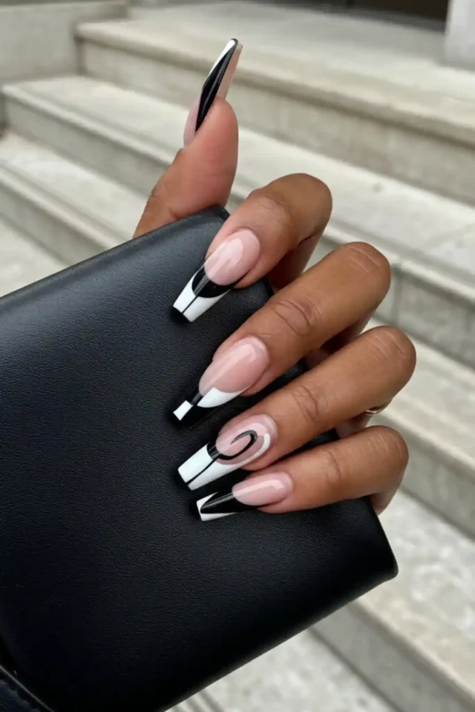 Black & White Twist