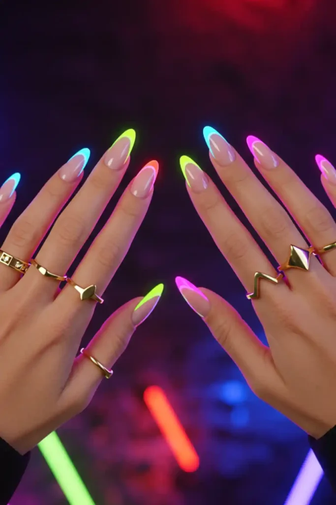 Neon Outline Tips
