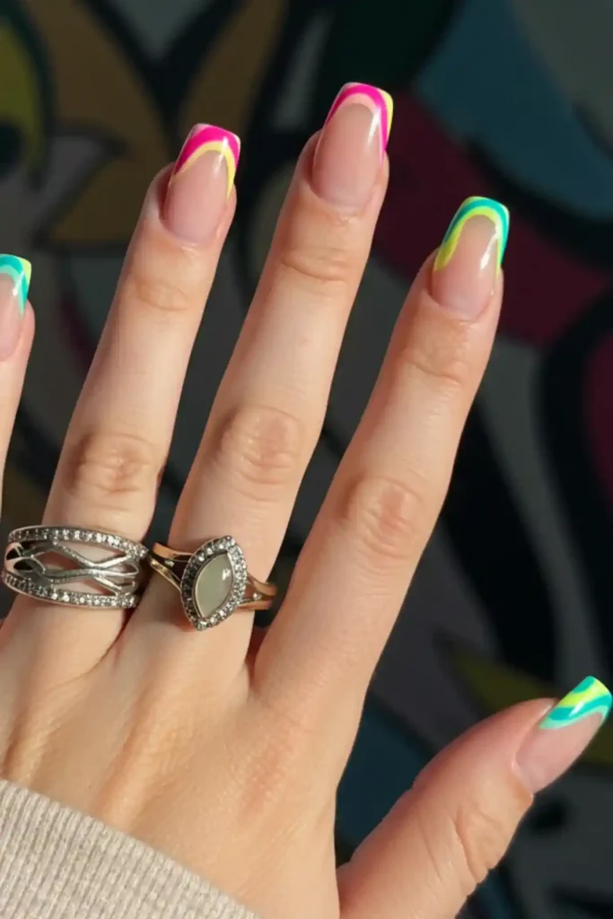 Swirl French Tips