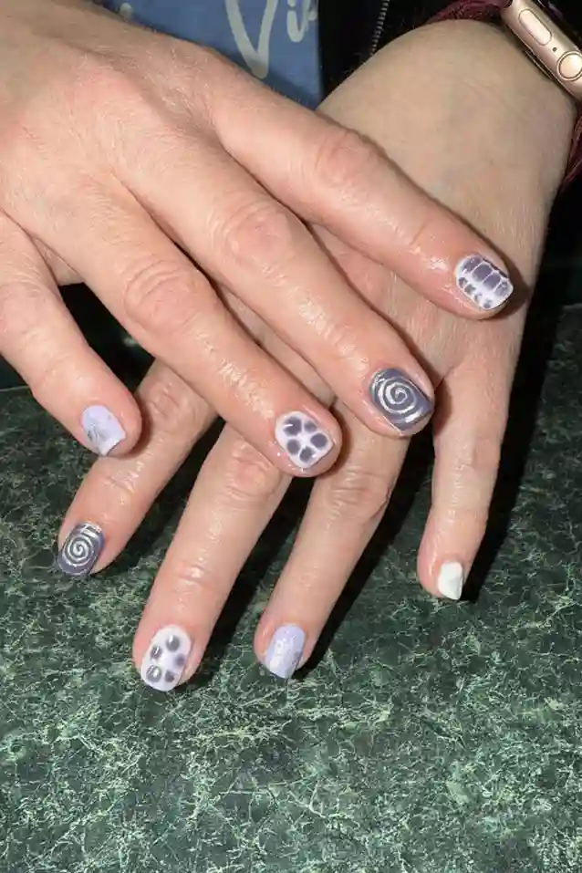 Geometric Nail