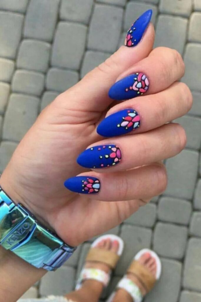 Sleek Blue Nails