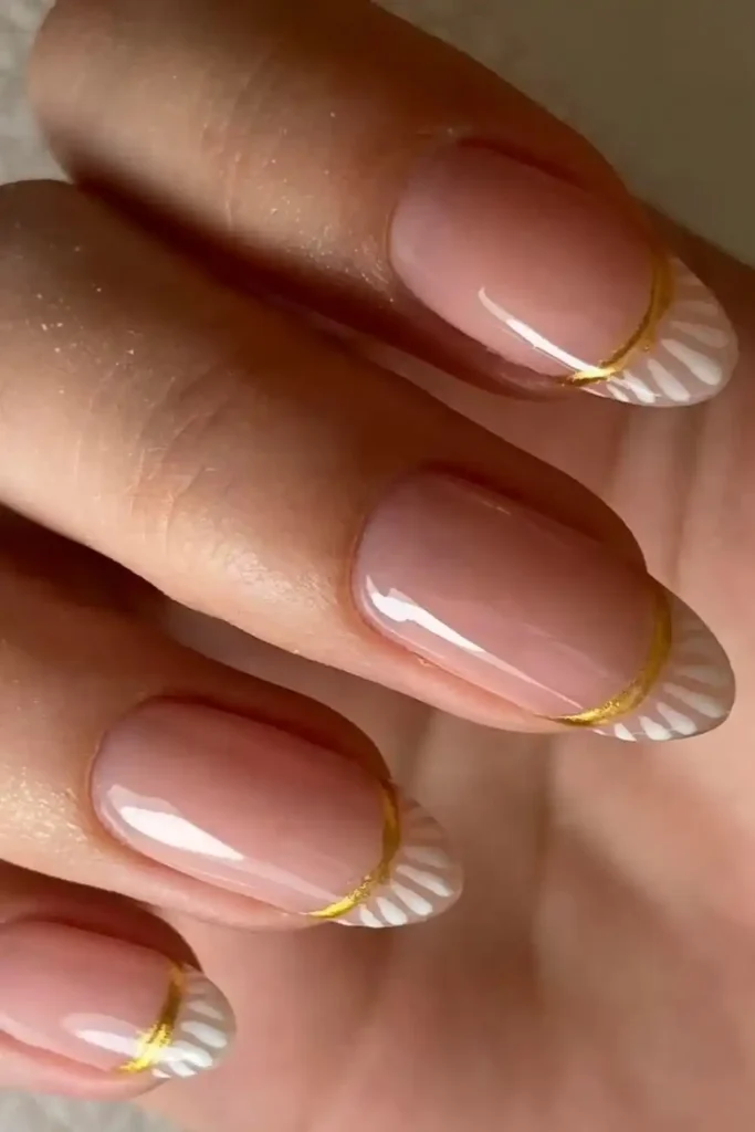 Minimal Golden Edge Elegance